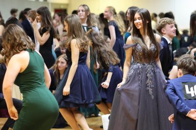 Die Bildergalerie des Zwischenballs der Tanzschule MOVE!iT in Ludwigsburg