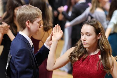 Die Bildergalerie des Zwischenballs der Tanzschule MOVE!iT in Ludwigsburg